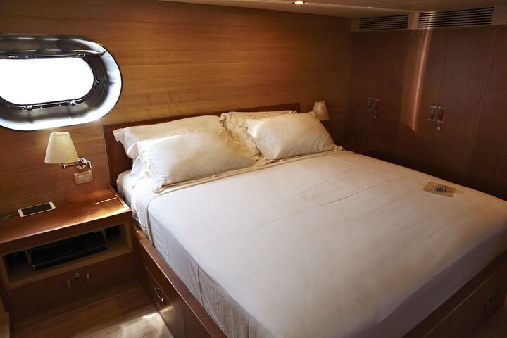 Room 43 of 307
