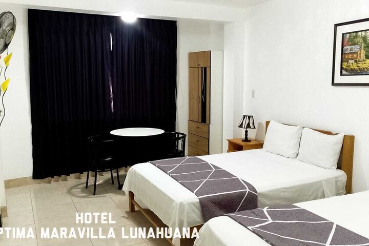 Room 4 of 23