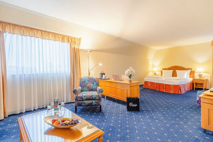 Room 34 of 116