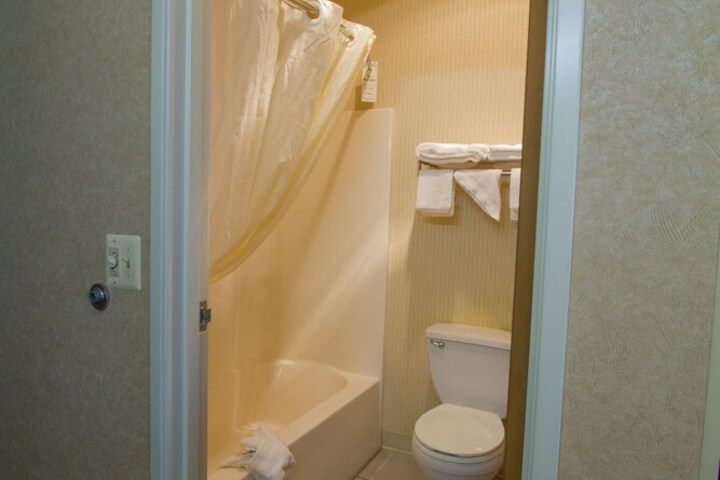 Room 42 of 56