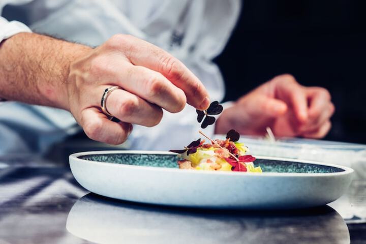 Dining 48 of 68