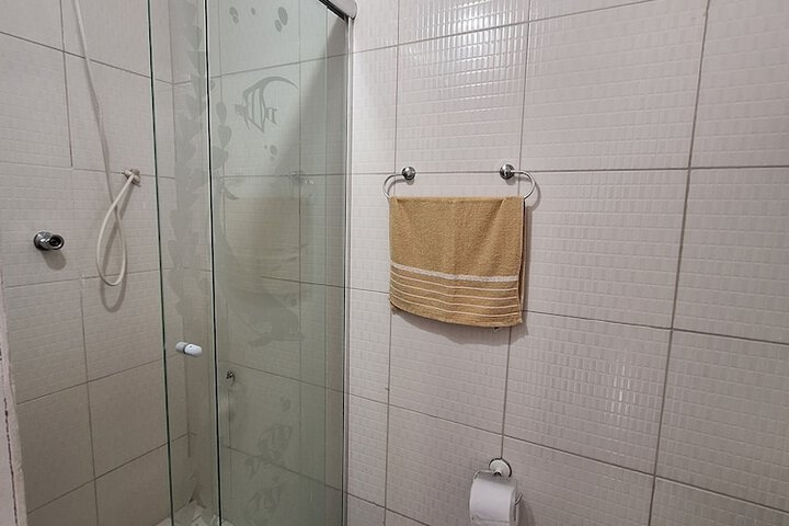 Room 10 of 12