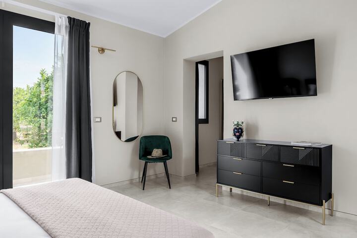 Room 19 of 87