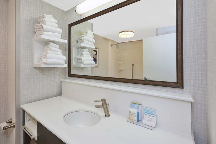 Bathroom shower