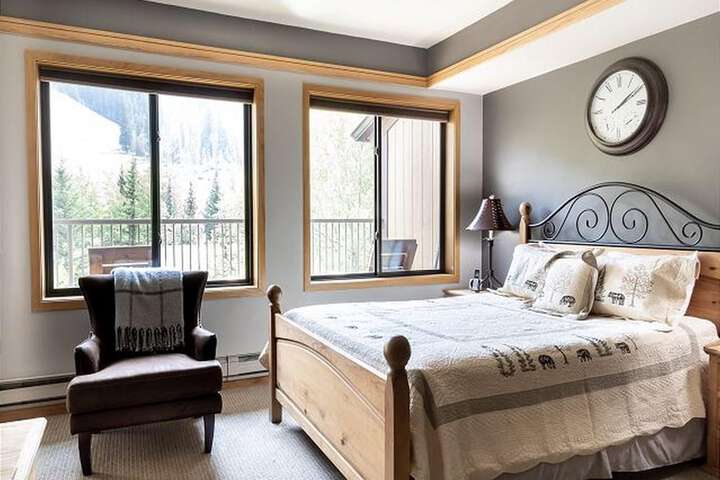 Room 5 of 67