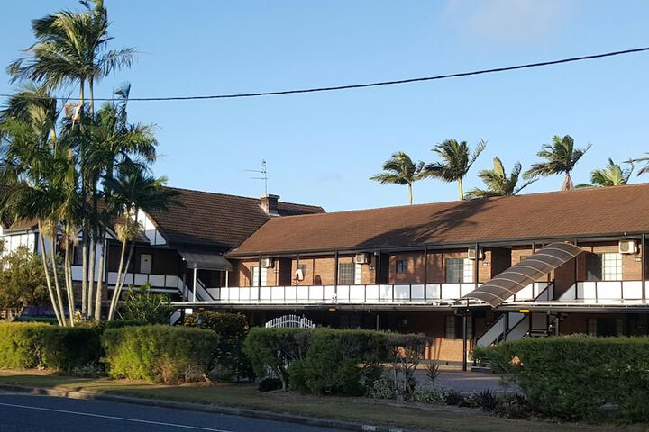 Hotel 52 of 54