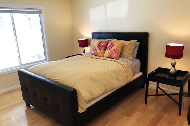 Room 7 of 29