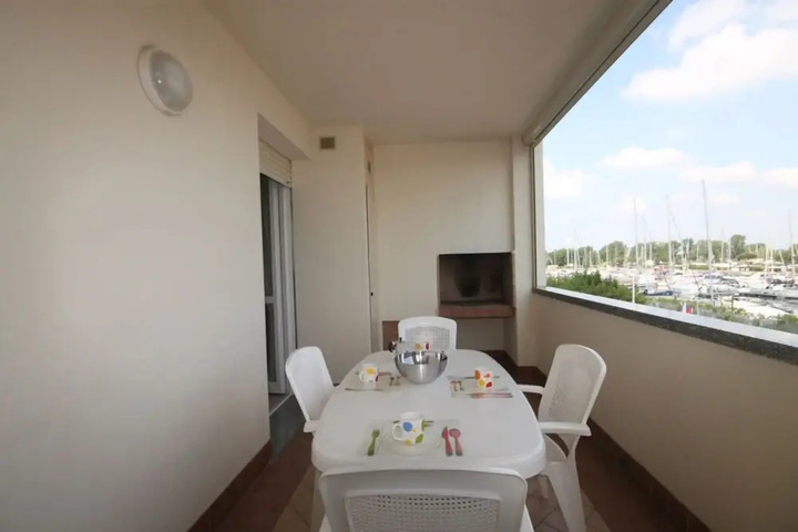 Terrace/Patio 7 of 24