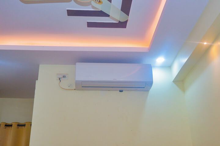 Room 15 of 38