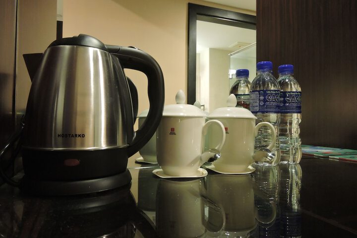 Breakfast/Coffee Service 29 of 50