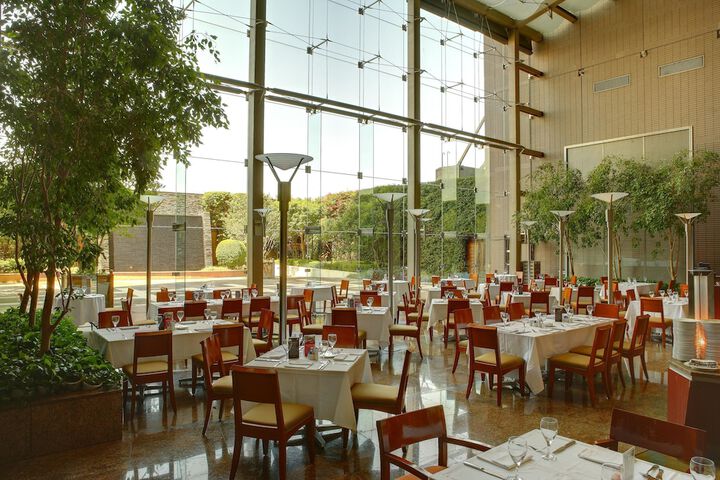 Dining 99 of 129