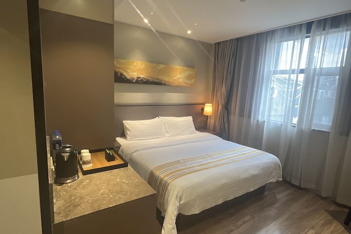 Room 26 of 41