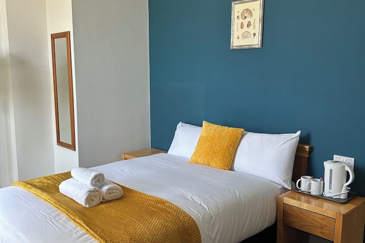 Room 5 of 21