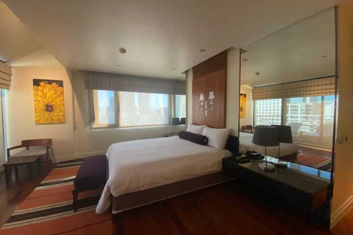 Room 28 of 131