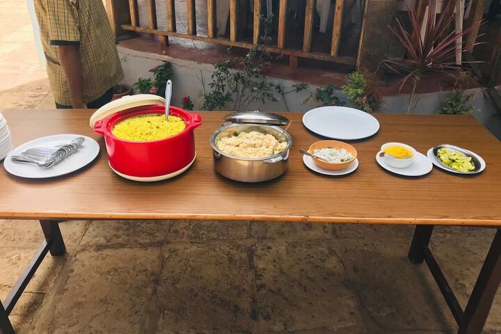 Breakfast/Coffee Service 24 of 65