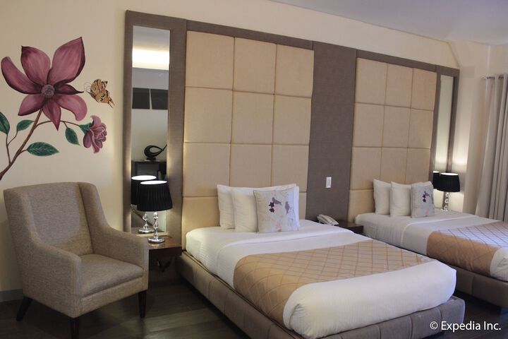 Room 8 of 49