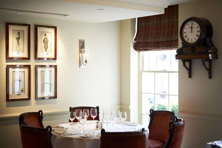 Dining 51 of 107