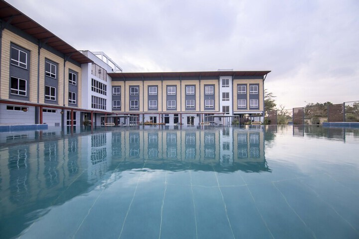 Pool 16 of 29