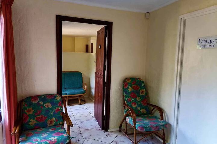 Room 14 of 63
