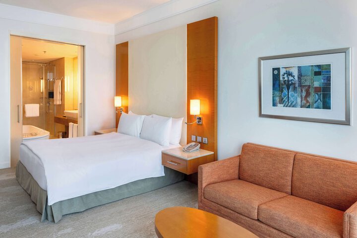 Room 25 of 116