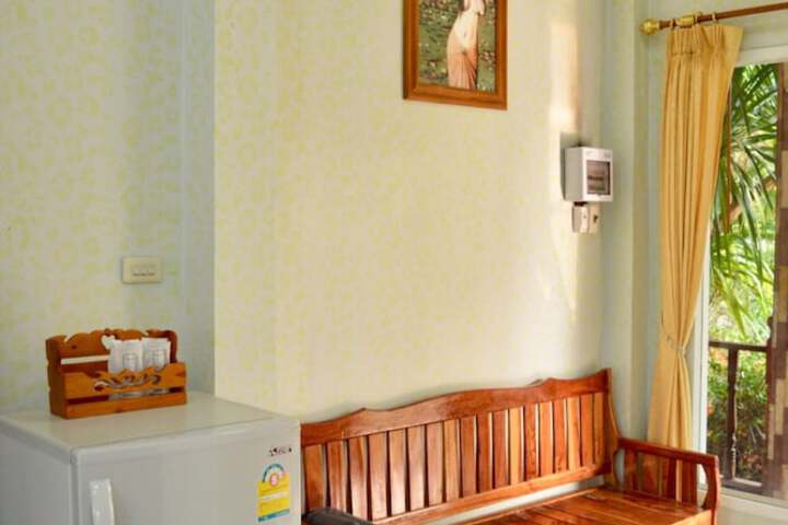 Room amenity