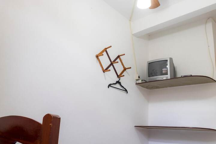 Room 14 of 53