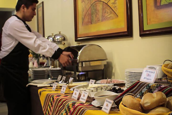 Dining 42 of 55