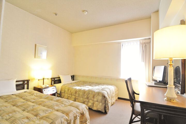 Room 9 of 41