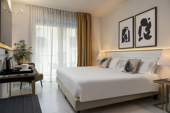 Room 29 of 103