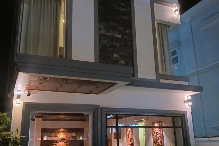 Hotel 13 of 14