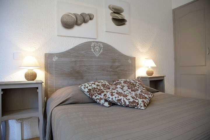 Room 3 of 57