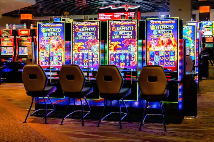 Entertainment 18 of 28