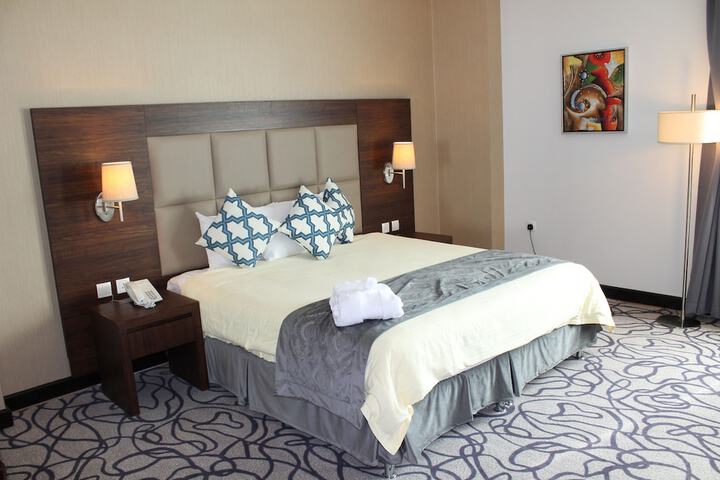 Room 12 of 67