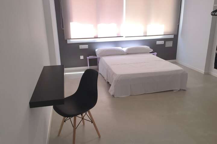Room 3 of 23