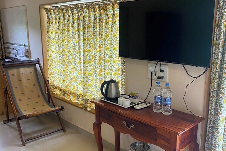 Room 12 of 43