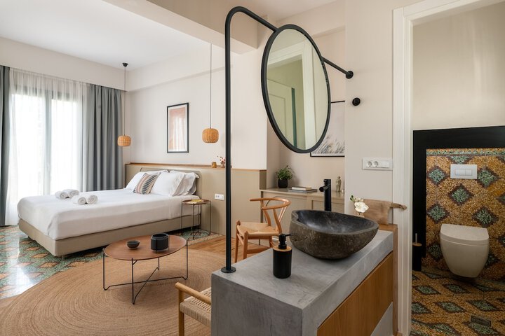 Room 20 of 40