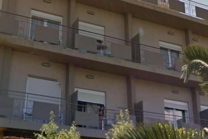 Hotel Exterior 21 of 25