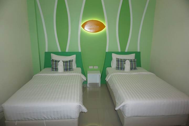 Room 17 of 44