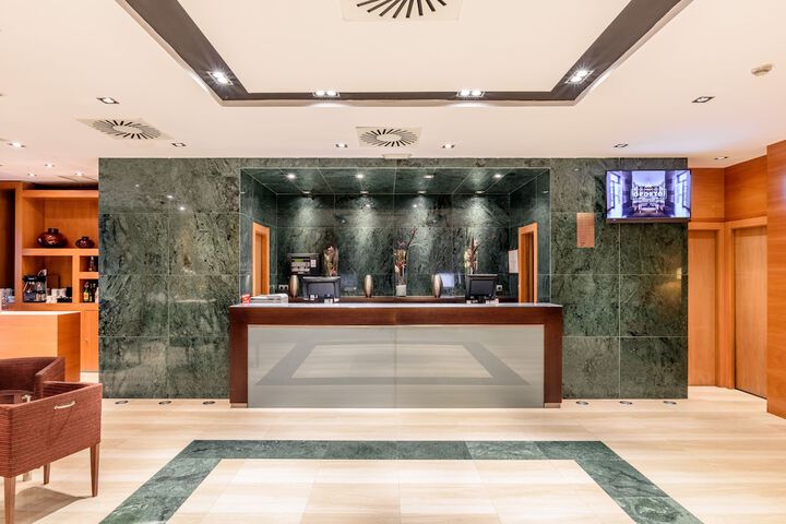 Hotel Lobby
