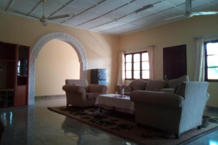 Room 10 of 23