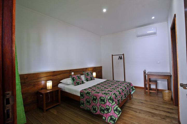 Room 10 of 47