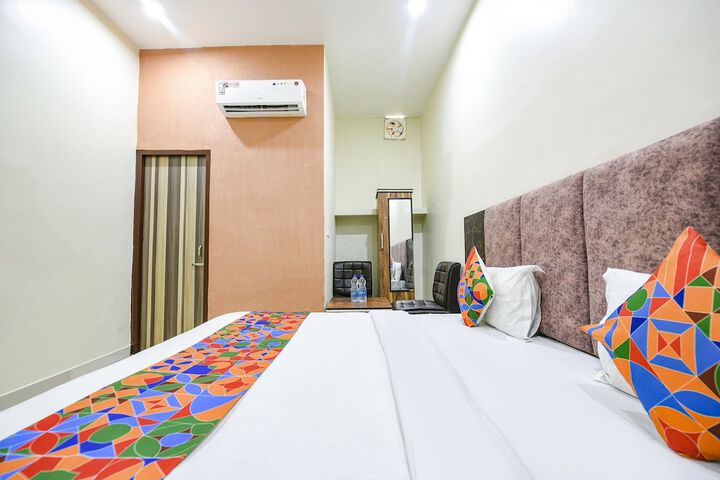 Room 16 of 21