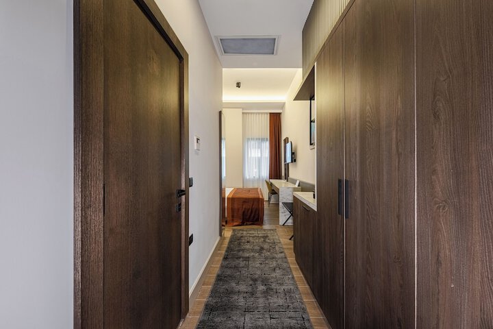 Room 11 of 86