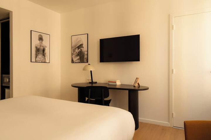 Room 14 of 61