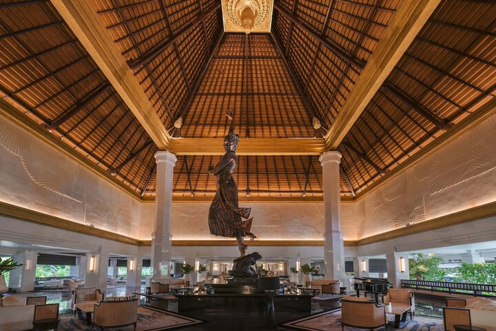 Hotel Interior 4 of 222