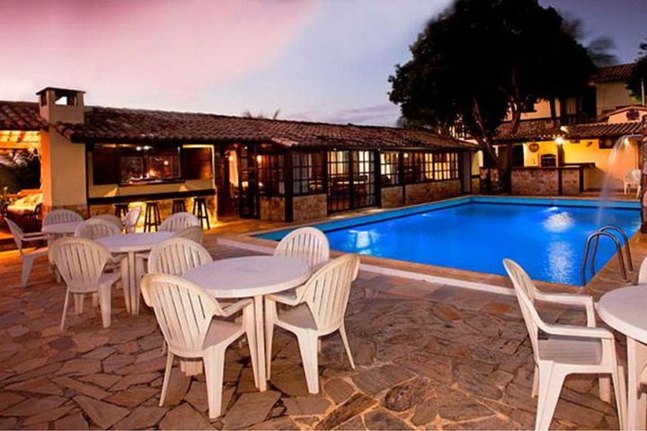 Pool Hotel