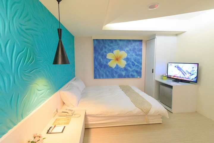 Room 10 of 60