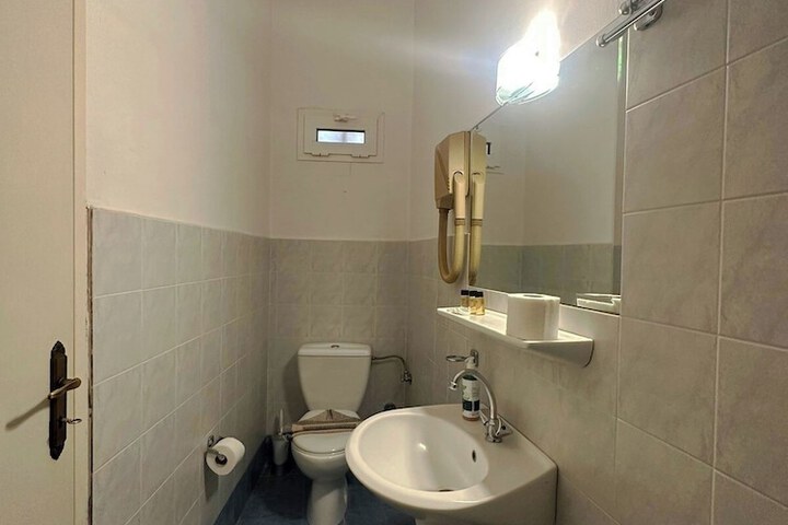 Inside Room Photo