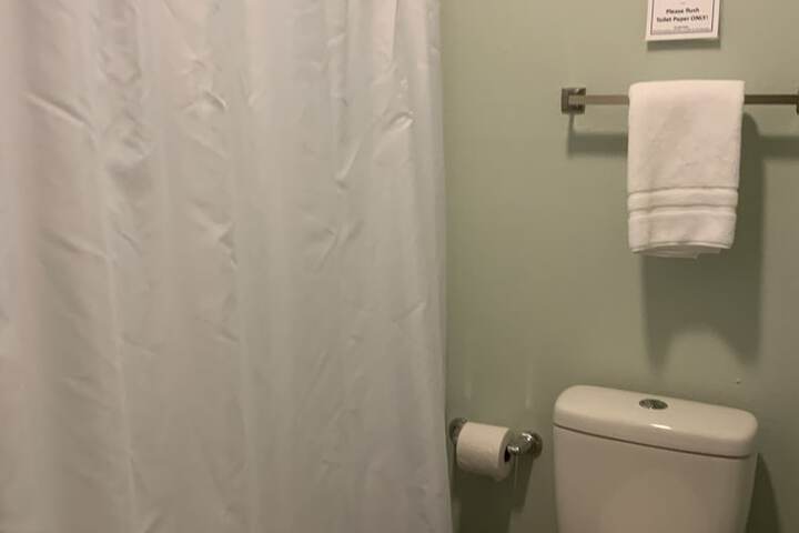 Room 178 of 259