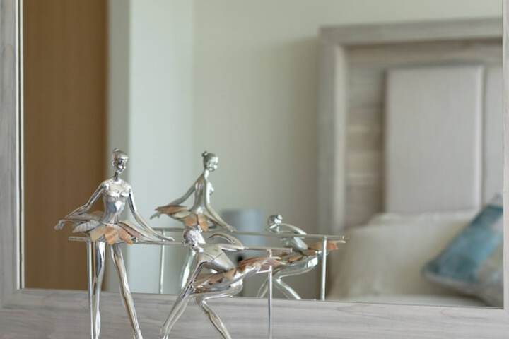 Room 10 of 57